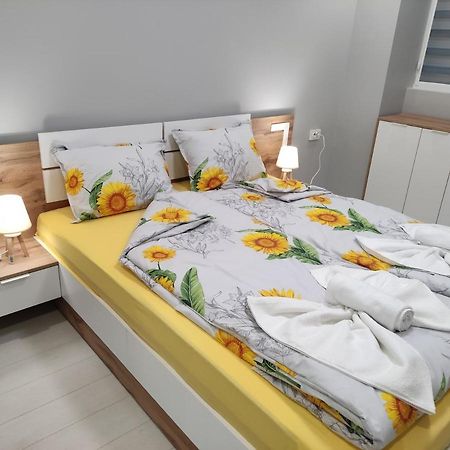 Uptown Funk Apartman Rusze Kültér fotó